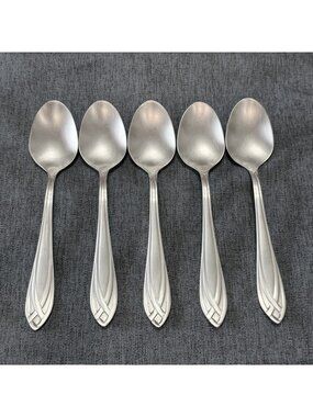 5 Hampton Silversmiths Lace Frosted Place Oval Soup Spoons Stainless Flatware